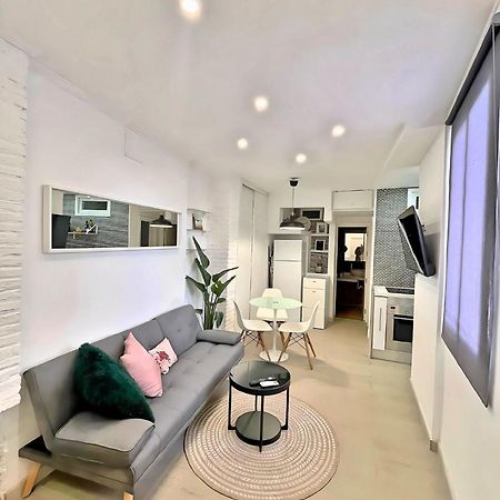 Excellent Location Malaga Centro Historico 2 Bed Flat Leilighet Eksteriør bilde